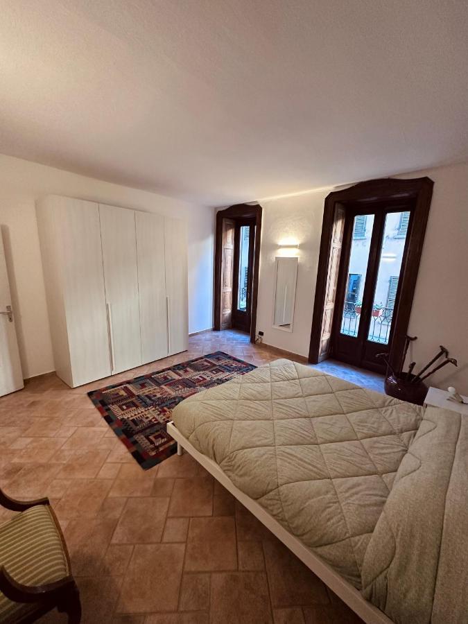 La Casa Del Corso Lejlighed Arona Eksteriør billede